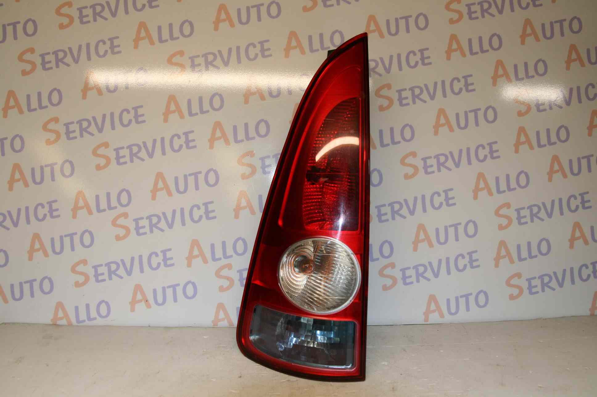 Feu Arriere Gauche
RENAULT ESPACE IV PHASE 1 5P 
2002-09->2006-03

