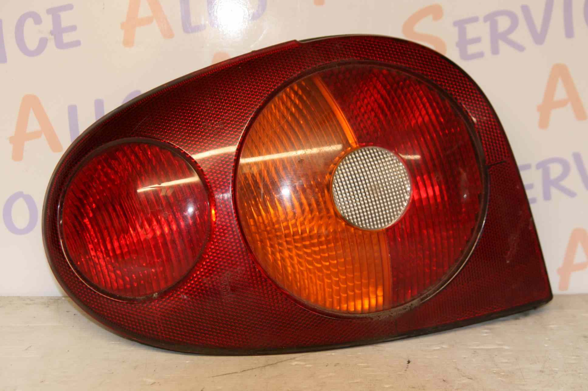 Feu Arriere Gauche
RENAULT MEGANE I COUPE PHASE 2 2P 
1999-03->2002-09

