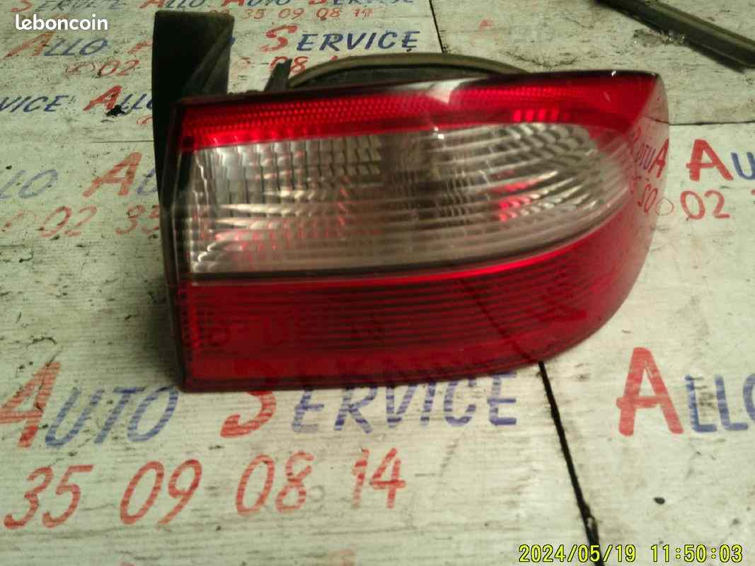 Feu Arriere Droit
RENAULT Laguna

