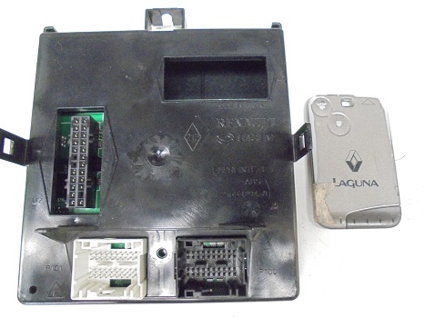 Kit de demarrage 
RENAULT Laguna 2 - 1.9 DCI 
An 2004 

Carte de démarrage

UCH Sagem
8200292640

Calculateur Bosch
0281 011 148
8200311539

MANQUE verrou de colonne !