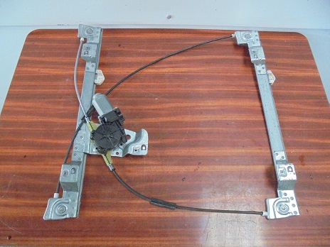 Leve Vitre Av Gauche 
RENAULT Kangoo 2 
An 2008 - 03.2013 