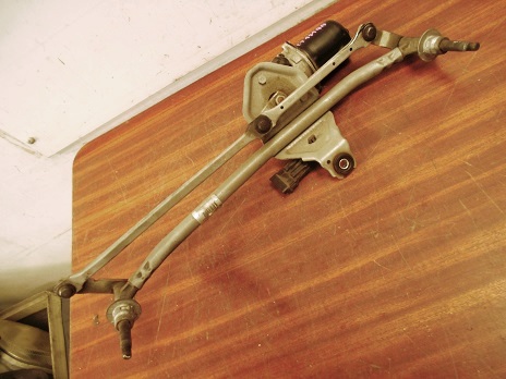 Systeme Essuie glace AV
RENAULT Trafic 2
An depuis 08.2006

