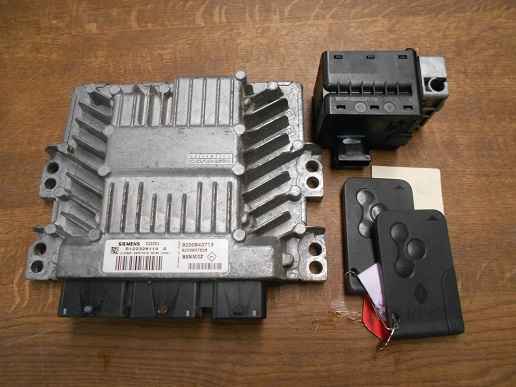 Kit de demarrage 
RENAULT Grand Scénic (2) 1.5 DCI 105CV 
An 09.2006 - 10.2008

2 Cartes + Verrou de colonne

Calculateur Siemens SID301
S122326114 / 8200843713 / 8200807626

UCH N3 Siemens 
8200780021 / U118400260


