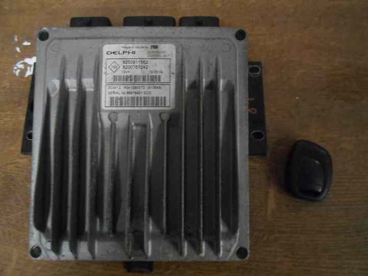 Kit de demarrage 
RENAULT Clio 2 Campus 1.5 DCI 65CV
An 07.2009 - 12.2012

Tête de clé

Calculateur Delphi
8200911562 / 8200767242

UCH-N2 Sagem
P8200621762