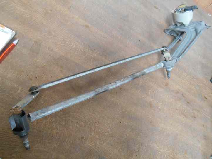 Systeme Essuie glace 
RENAULT Megane 1 phase 2
Année 03.2001

