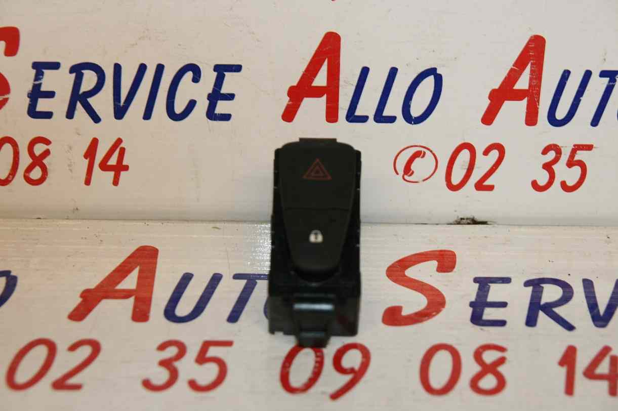 Bouton(s) Electrique Warning RENAULT Scenic 3 Ph2
07/2012>2013-03



