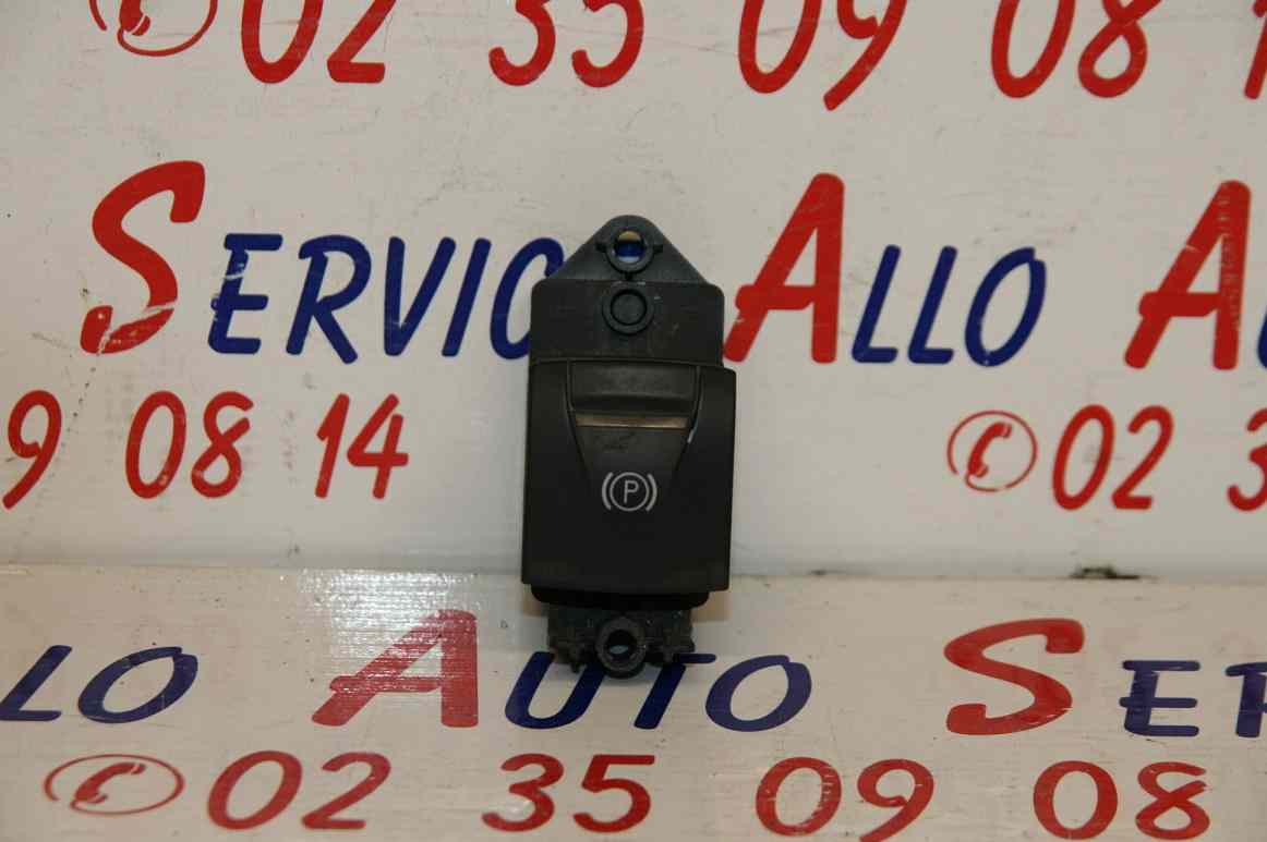 Bouton(s) Electrique Frein à Main RENAULT Scenic 3 Ph2
07/2012>2013-03

