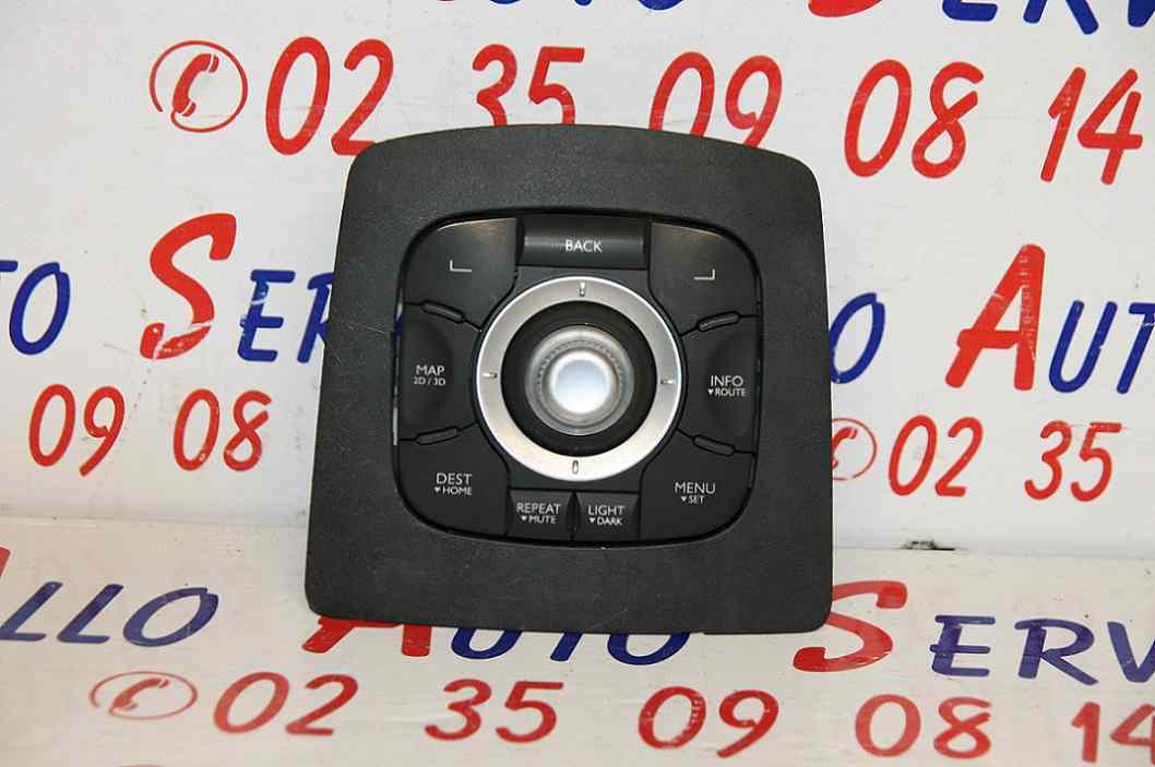 Commutateur Multimedia RENAULT Scenic 3 Phase 2
07/2012>2013-03

Ref : 253B00345R--B