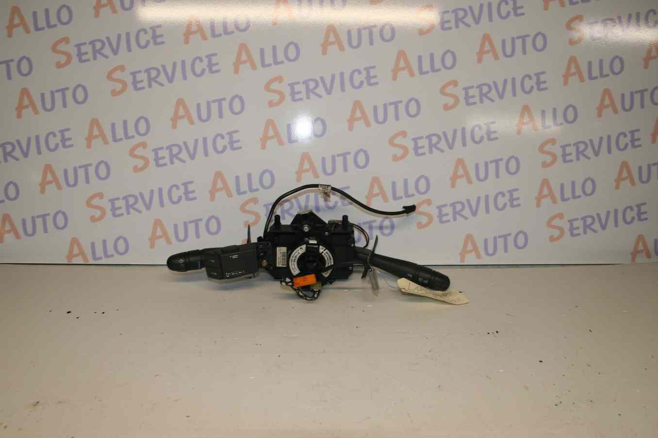 Commodo RENAULT Laguna 1
10/1998
