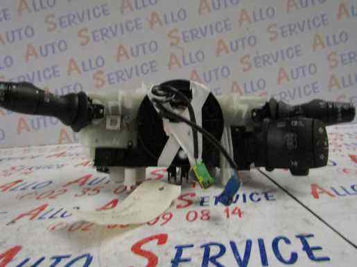 commodo complet 

RENAULT MEGANE III PHASE 1 5P 2008-11->2012-01