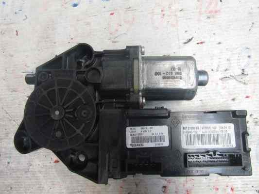 moteur toit ouvrant 
RENAULT Clio 3

ref 1701848 


Frais de Port sur devis
