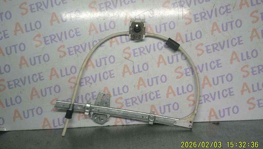 Leve Vitre Av gauche 
RENAULT Super 5
1.1 -8V 
24/03/1988
