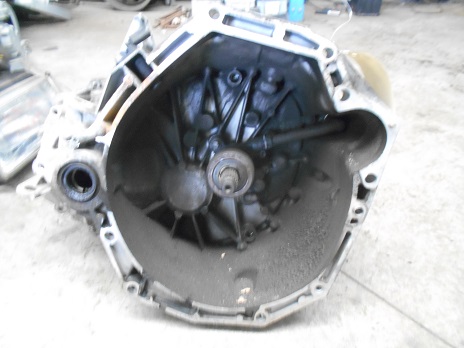 Boite de vitesses 
RENAULT Megane (2) 1.5 DCI 105CV
An 01.2006 - 06.2009

Type boite : TL4001
149 000 Km

Garanti(e) 3 mois

Frais de Port sur devis