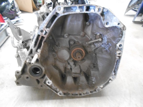 Boite de vitesses 
RENAULT Clio (3) 1.5 DCI 75CV 

Type boite : JR5306 / JR5309 / JR5353 / JR5354
138 000 Km

Garanti(e) 3 mois

Frais de Port sur devis