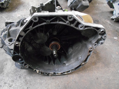 Boite de vitesses 
RENAULT Velsatis 2.2 DCI 115 CV
An 01.2002 - 12.2003

Type boite : PK6354
168 000 Km

Garanti(e) 3 mois

Frais de Port sur devis