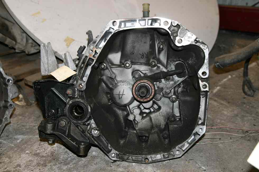 Boite de vitesses  RENAULT Clio (2) ph 1 1.5 DCI 65CV
05.2008

Type boite : JH3193
160 000 Km

Garanti(e) 3 mois

Frais de Port sur devis