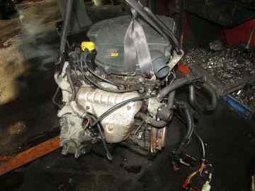 Moteur 
RENAULT Clio 2 Phase 1 1.4i

Type moteur : E7J_634


Vendu sans alternateur, démarreur, compresseur de clim

Garanti(e) 12 mois

Frais de Port sur devis