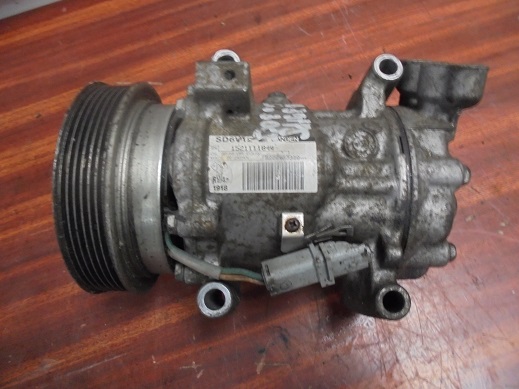 Compresseur de Clim 
RENAULT Clio III 1.5DCI 70CV
An 04.2009 - 12.2009

Sanden 1918
Renault 8200953359

