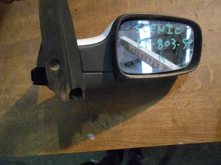 Retro Electrique Droit
RENAULT Scenic 2
An 06.2003 - 09.2006
