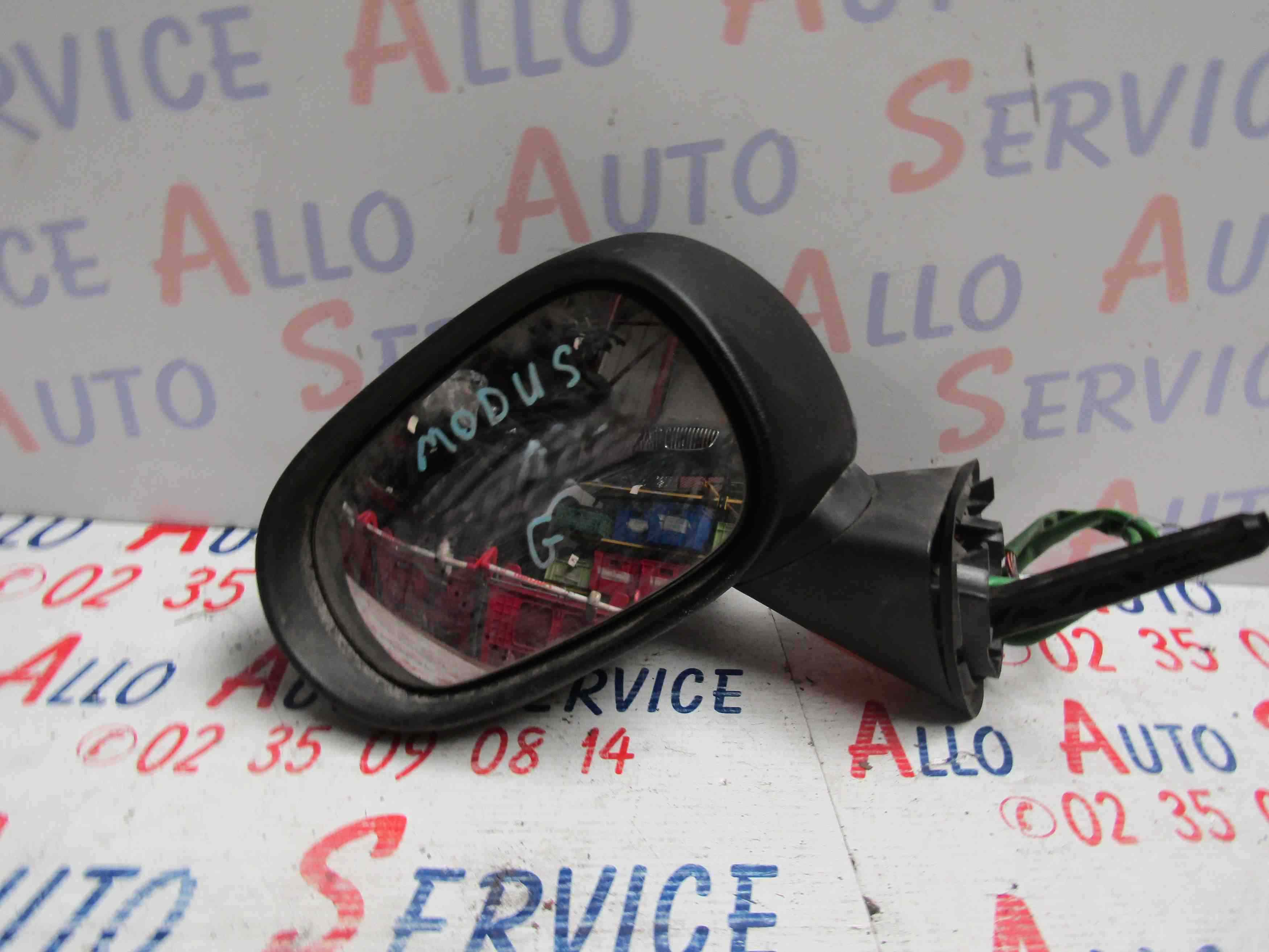 Retro Electrique Gauche
RENAULT Modus Phase 1


Couleur: Marron
09.2004
Frais de port sur devis

