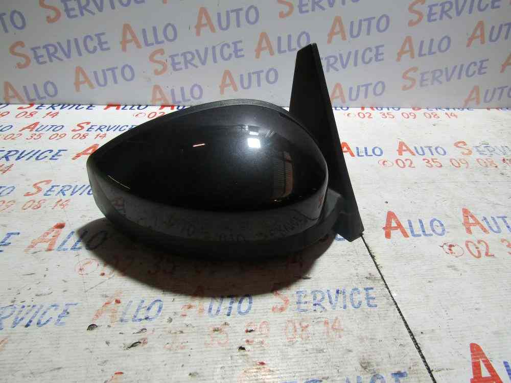 Retro Electrique Droit
RENAULT Espace 4 PHASE 2 2.0 DCI-16V TURBO
19.12.2011

