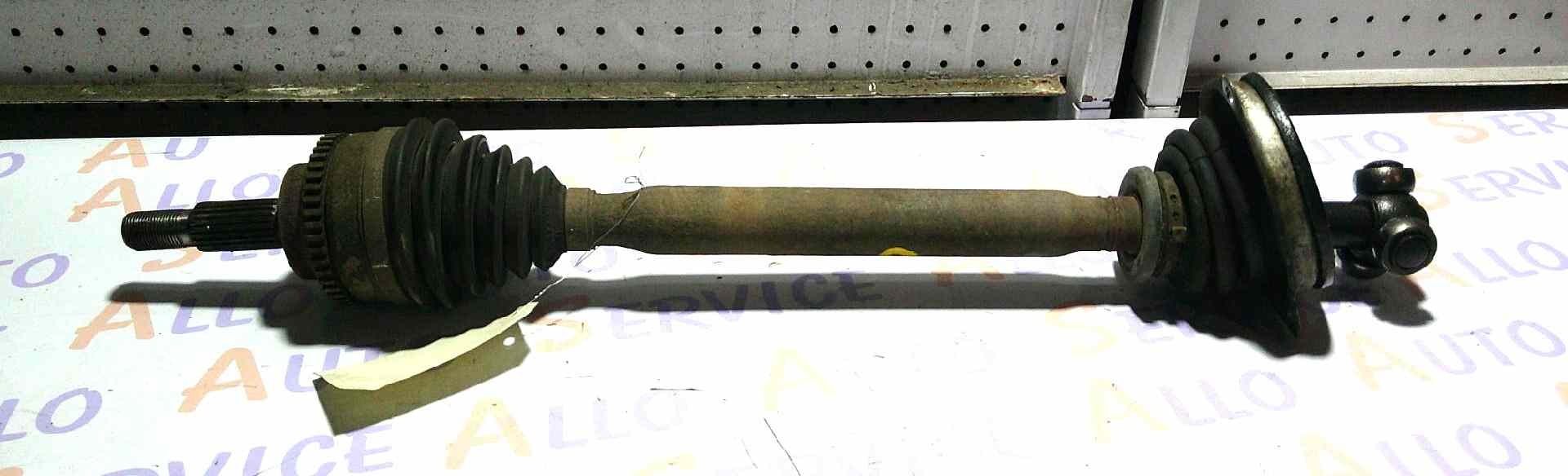 Cardan Gauche RENAULT Scenic 1
ANNEE 07/02/2002 