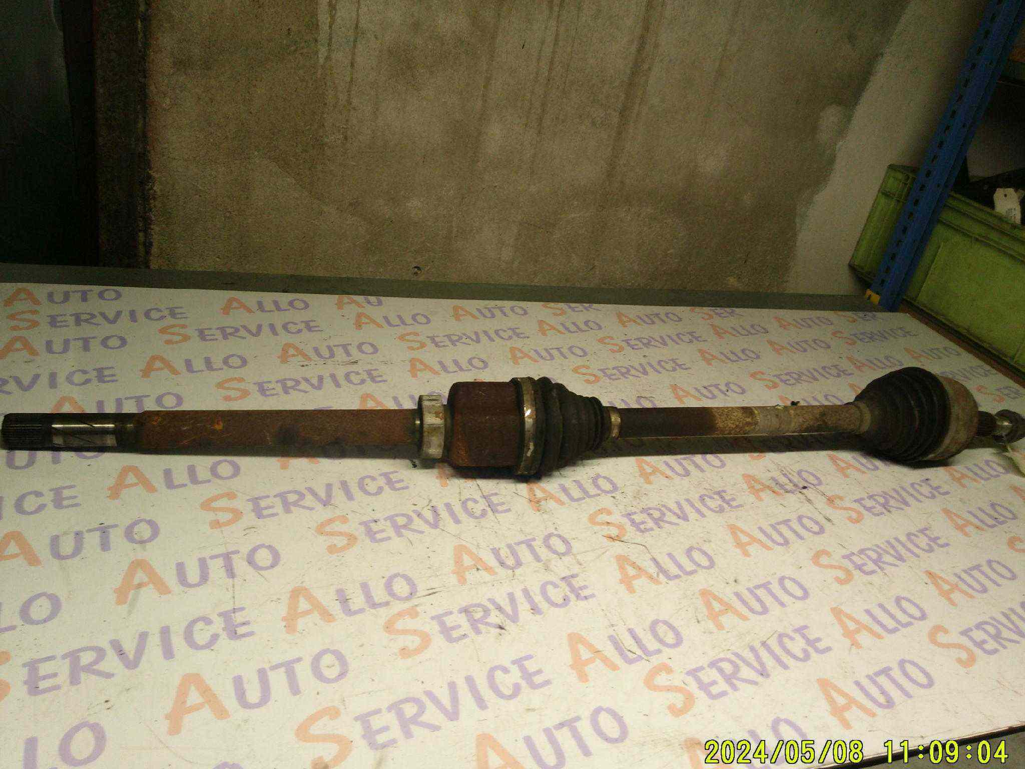 Cardan Droit
RENAULT Master D
ref: 391006019R

