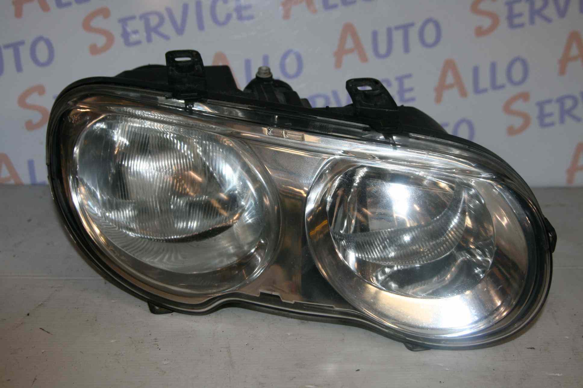 Optique Droit
ROVER 25 PHASE 1 3P 
2000-01->2004-08

