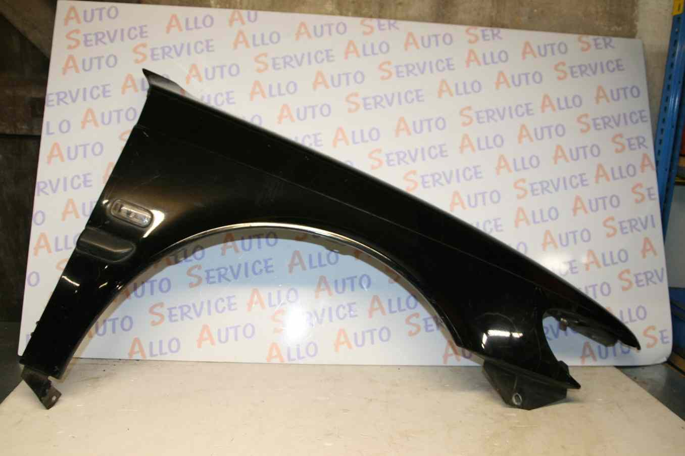 Aile AV Droit SAAB 9-3 1
12/2002

Frais de Port sur devis