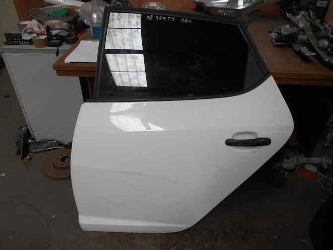 Porte AR Gauche
SEAT Ibiza 4 (6J)
An 11.2009

Quelques rayures
Frais de Port sur devis
