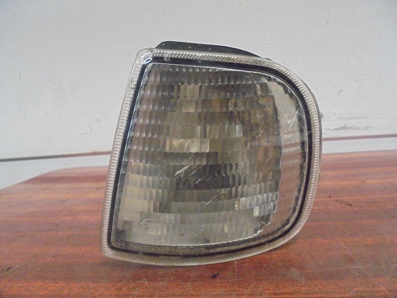 Clignotant Gauche
SEAT Ibiza 2 (6k)
An 01.1994 / 10.1996
