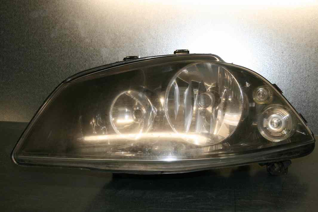 Optique Gauche SEAT Ibiza 3 (6L) phase 2
06.2006
