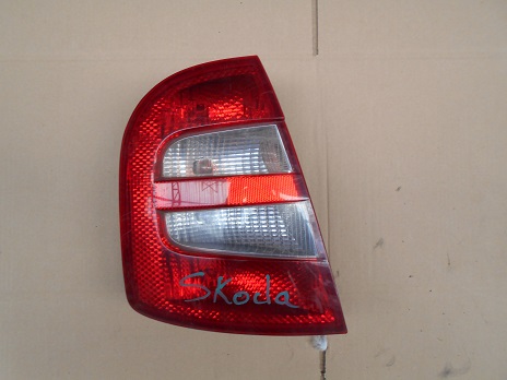 Feu Arriere Gauche
SKODA Fabia 1 (6Y) 

2000-04->2004-09

