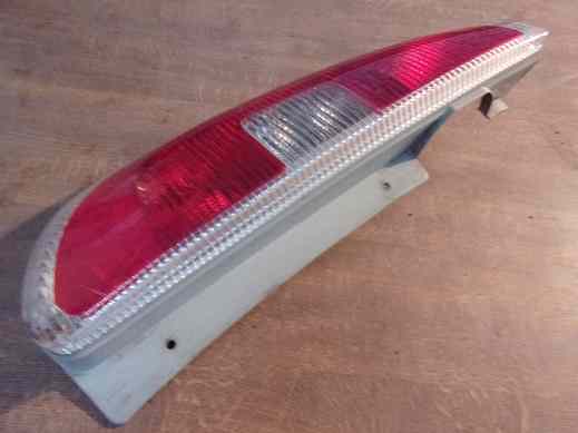 Feu Arriere Gauche
SKODA Roomster
Annee 01.2007