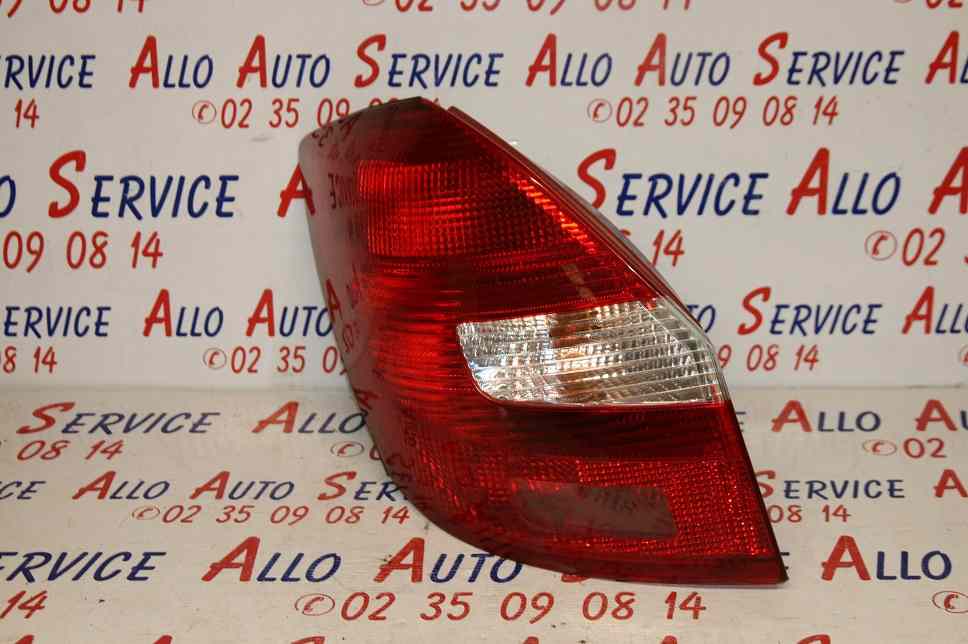 Feu Arriere Gauche

SKODA FABIA II (54) PHASE 1 09/2009

2007-05->2010-03