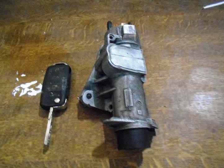 Neiman 
SKODA Roomster 1.4 TDI 80CV
An 09.2006 - 03.2010

