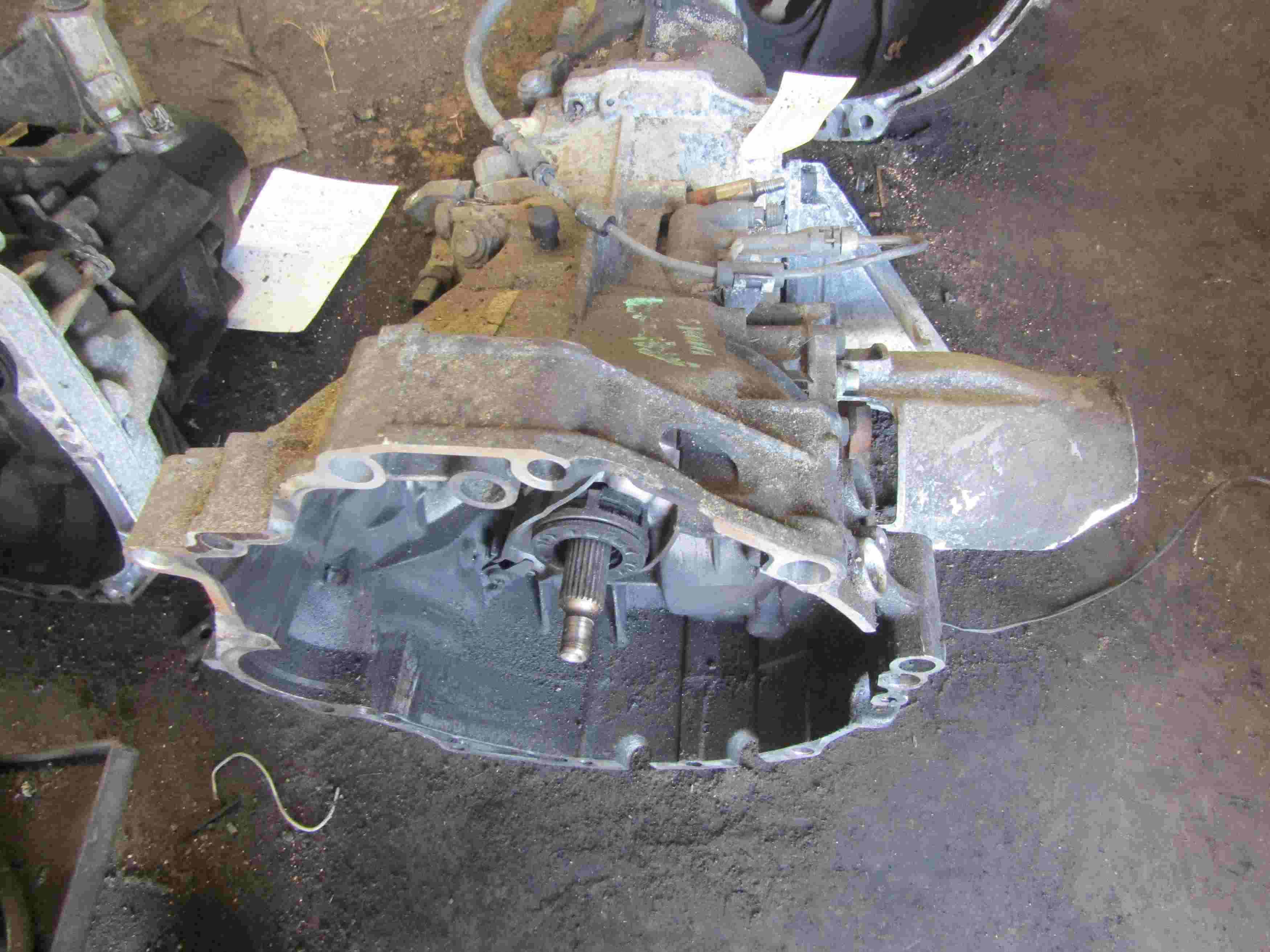 Boite de vitesses 
SKODA Superb 1 2.5 TDI 24V V6 TURBO 155CV

Type boite : 01E-FRF
159000 Km

Garanti(e) 12 mois

Frais de Port sur devis