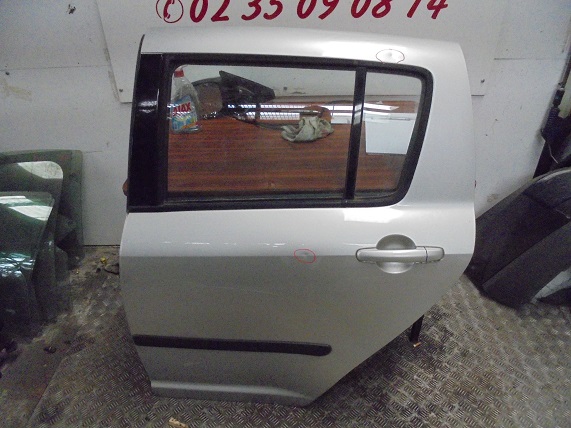 Porte AR Gauche
SUZUKI Swift
An 03.2005 - 10.2005

2 petits enfoncements
Vendue nue

Frais de Port sur devis