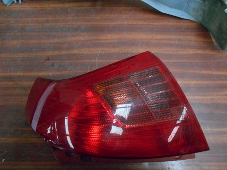 Feu Arriere Gauche
SUZUKI Swift 3
2005-03 -> 2011-04
