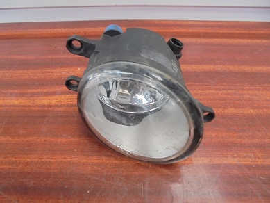 Feu Antibrouillard Gauche
TOYOTA Yaris
An 2008


