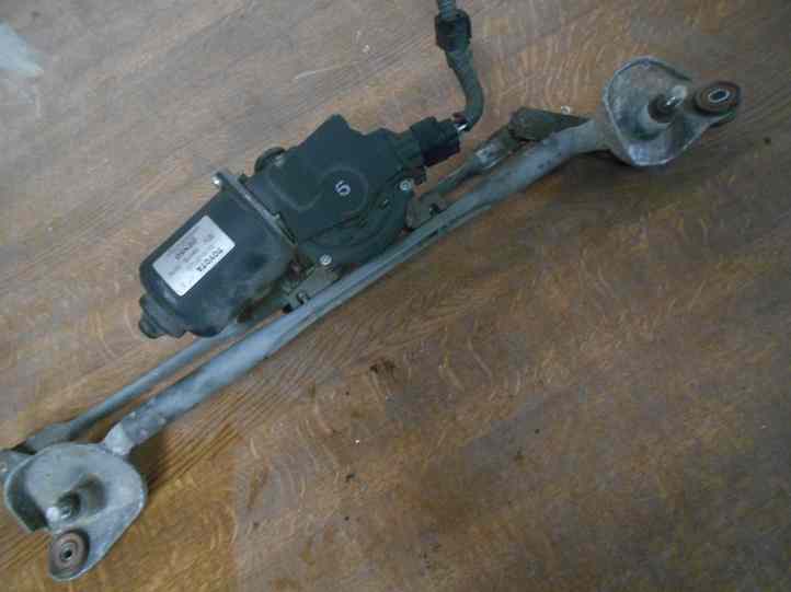 Systeme Essuie glace 
TOYOTA Corolla 2 Verso
An 05.2004 - 06.2007

