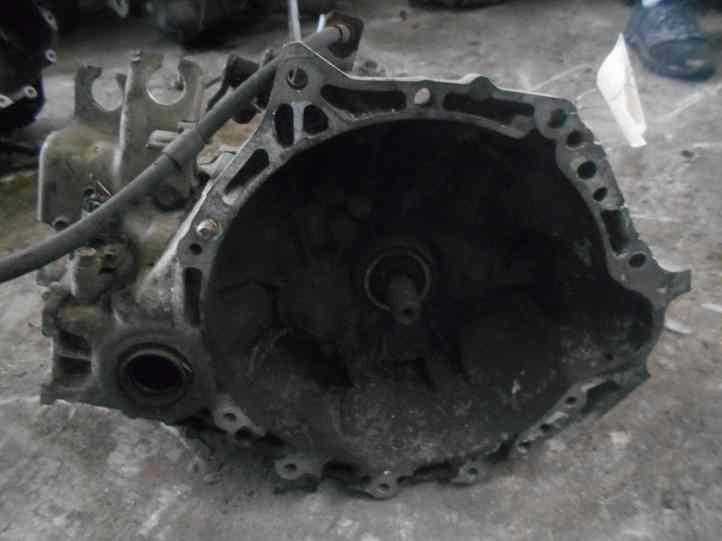 Boite de vitesses 
TOYOTA Yaris (1) 1.4 D4D 75CV
An 2001 - 2003

Référence boite : 3030052231
157 000 Km

Garanti(e) 3 mois

Frais de Port sur devis