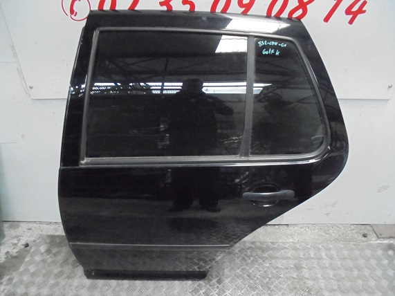 Porte AR Gauche
VOLKSWAGEN Golf 4 (1J) 
An 01.1998 - 05.2004

Vendue nue

Frais de Port sur devis