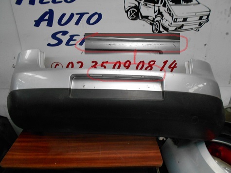 Pare Choc Ar 
VOLKSWAGEN Golf 5
An depuis 06.2004

Quelques rayures
Frais de Port sur devis