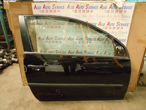 Porte AV 
VOLKSWAGEN Golf 5 (1K)
An 11.2003 - 10.2008

Quelques déformations

Frais de Port sur devis

Vente comptoir !