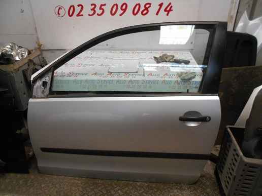 Porte AV Gauche
VOLKSWAGEN Polo 4 9N1 (5 portes)
An 01.2002 - 05.2005

Vendue nue
Frais de Port sur devis