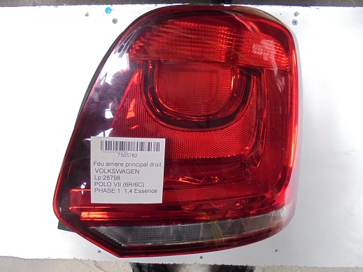 Feu Arriere Droit
VOLKSWAGEN Polo 5 (6R) 
An 06.2009 - 02.2014 

