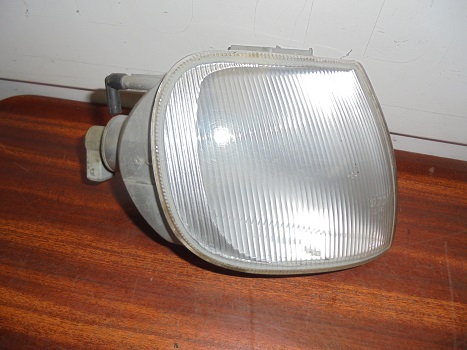 Clignotant Av Droit
VOLKSWAGEN Polo 3 (6N)
An 10.1994 - 11.1999

