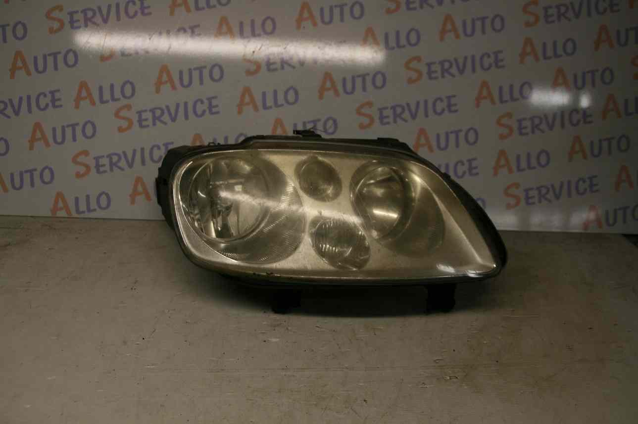 Optique Droit VOLKSWAGEN Touran 1 phase1
10/2003

