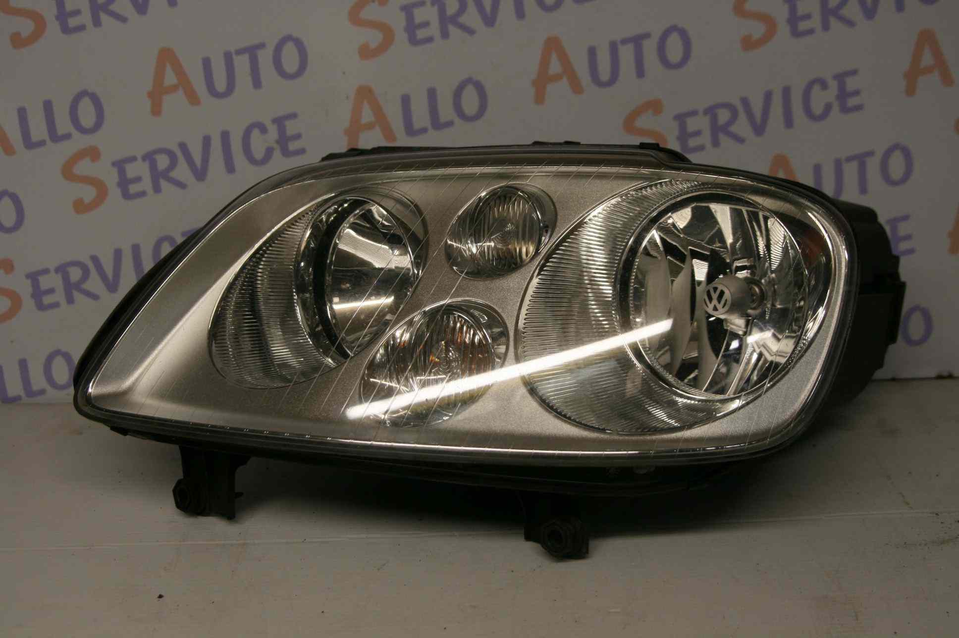 Optique Gauche
VOLKSWAGEN TOURAN I (1T) PHASE 1 5P 
2003-03->2006-12

